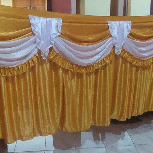 Rok meja Poni/skirting Abutay